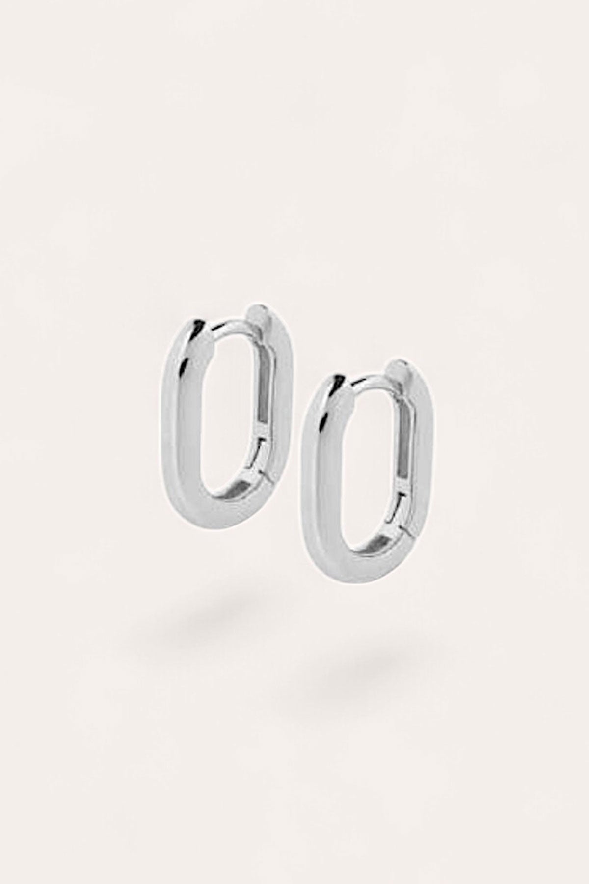 Lux Oval Hoop (Silver)