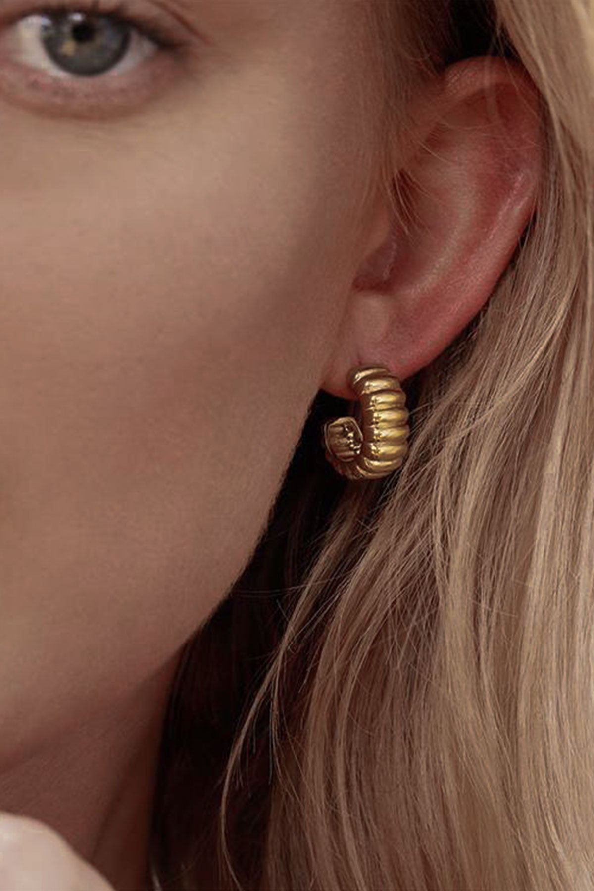 Maggie Earring (Gold)